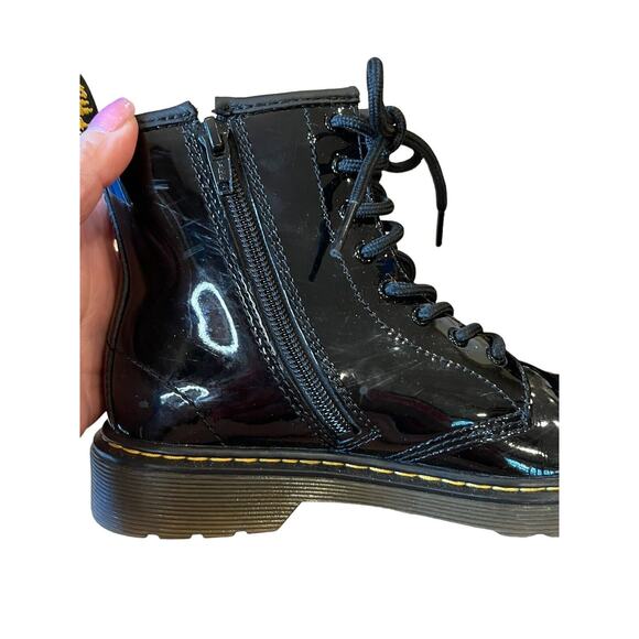 Dr Martens Youth Kids Black Delaney Side Zip Boots Glossy Sz 3 DOC Docs - Picture 9 of 11
